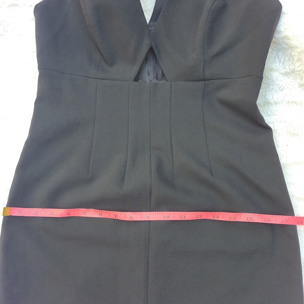 Alice + Olivia Elegant Black Backless Dress - Picture 6 of 11
